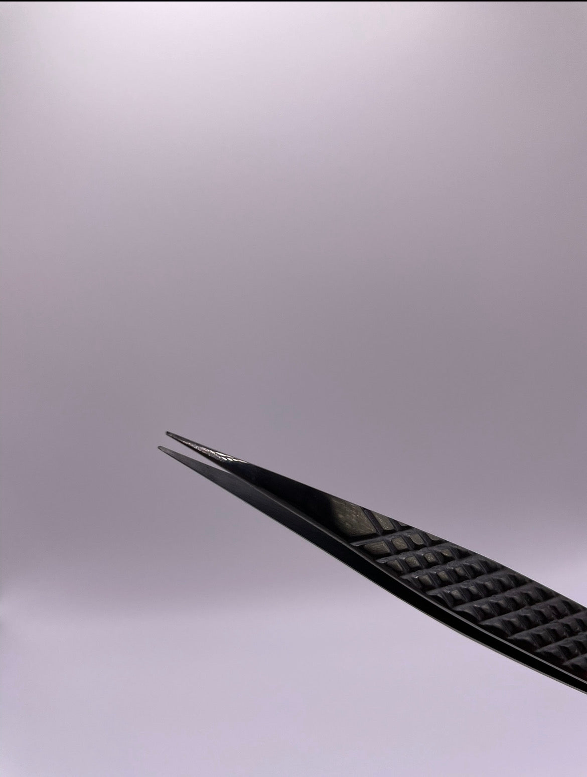 Straight fine point isolation tweezers